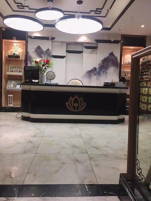 剛好住在這個附近剛好肩頸不舒服看到美團(tuán)有雅璇美容肩頸這個項(xiàng)目來